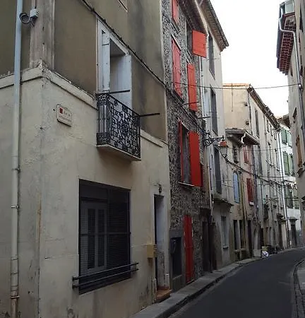 Les Lauriers Apartment *